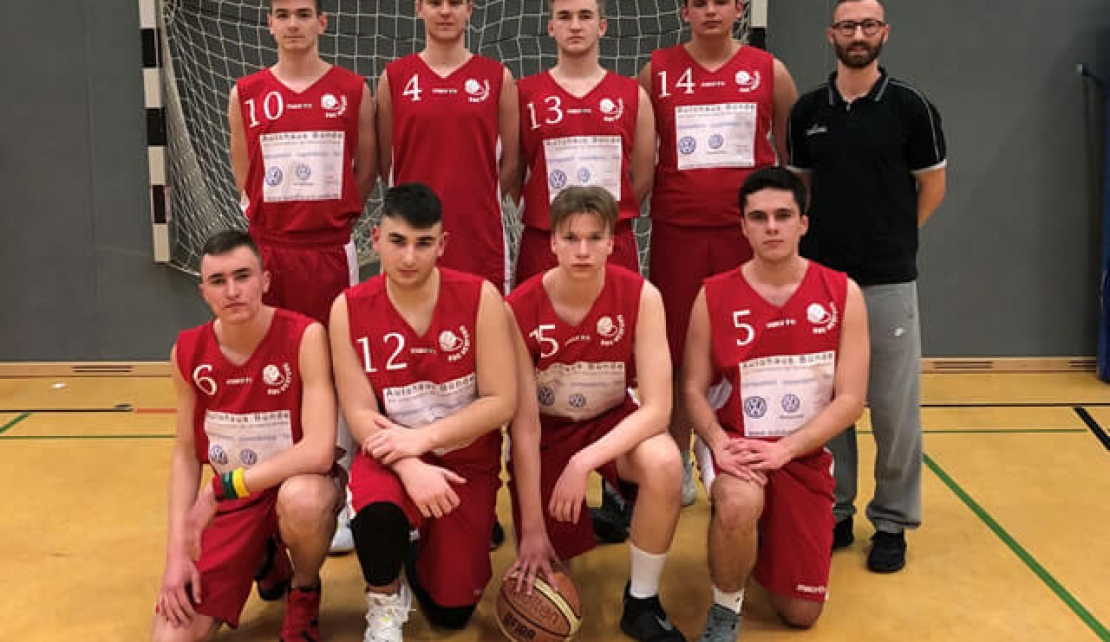 U18: Entscheidung in den letzten 5 Minuten