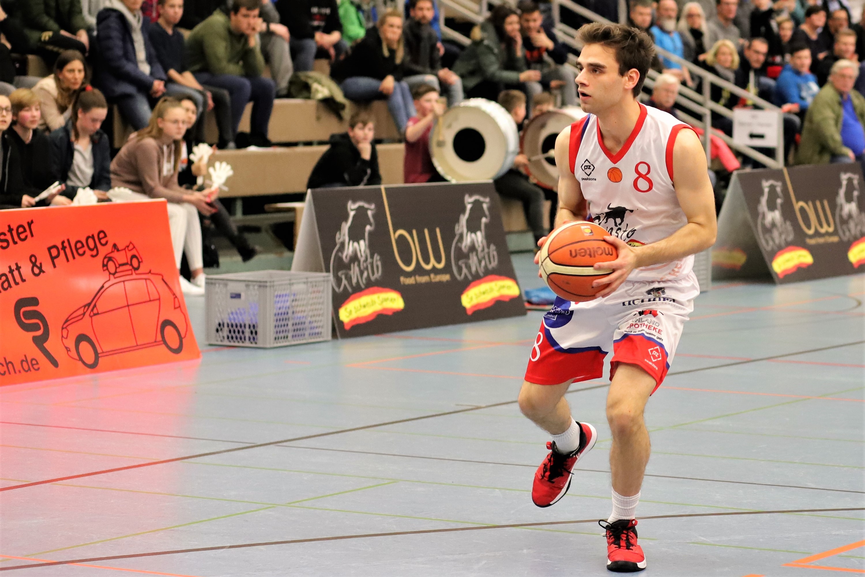 Dritte Saison in Herford – Svinger bleibt