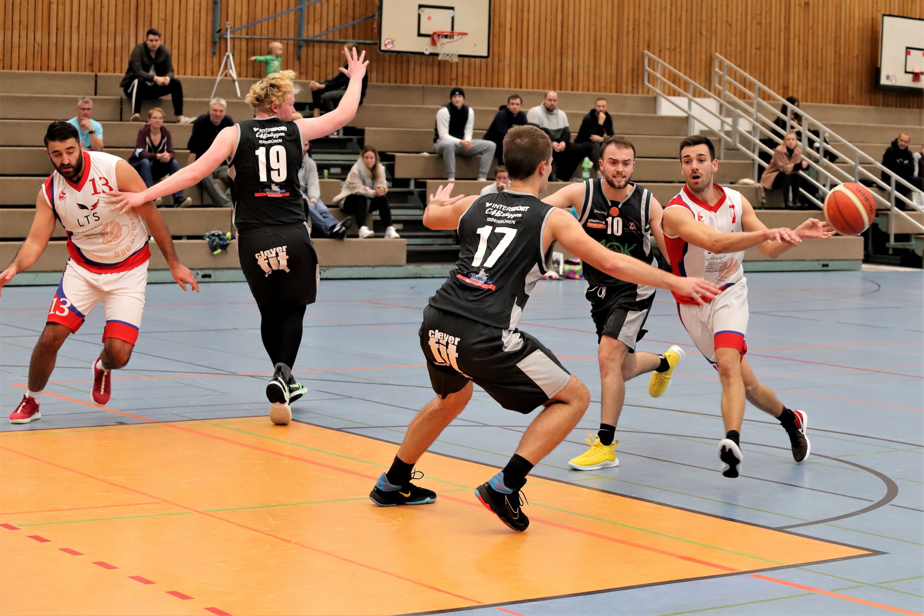 Herren 2 weiter ungeschlagen