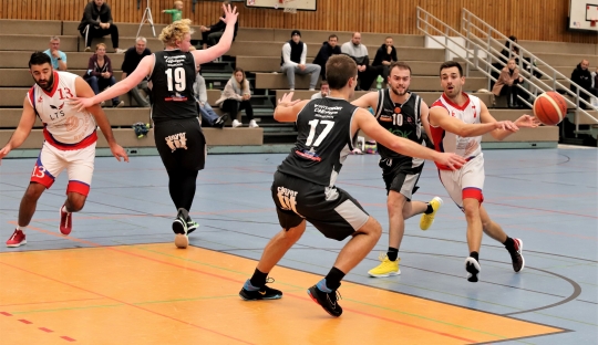 Herren 2 weiter ungeschlagen