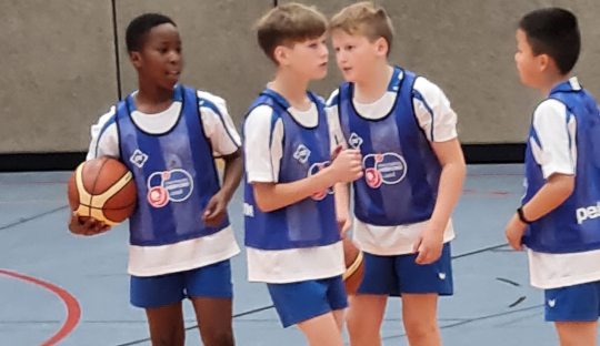 Nur Gewinner beim Turnier der Grundschulen um den 1. Stadtwerke-Cup