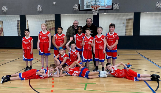 U12-2 mit Sieg und Niederlage beim Turnier in Paderborn