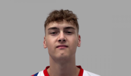 BBG-Spieler Lukas Siopkas wechselt in erste Mannschaft