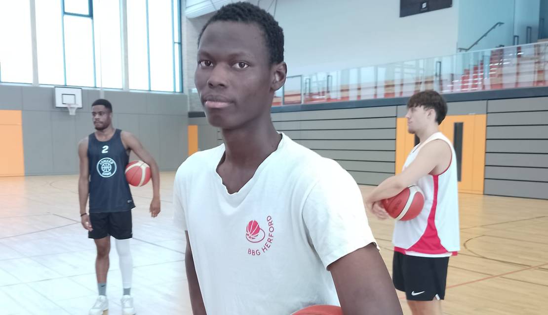 Aboubacar Camara bleibt in Herford