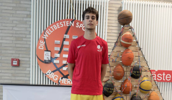 Nachwuchstalent Arda Oyluctarhan zur BBG